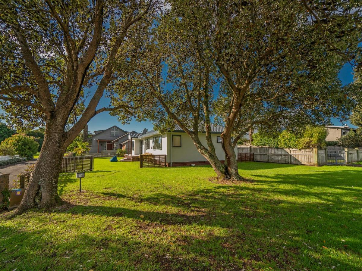 Sunlight Bach - Whitianga Holiday Home Zewnętrze zdjęcie